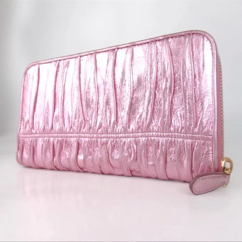 Prada Pink Wallet - Picture 2 of 8